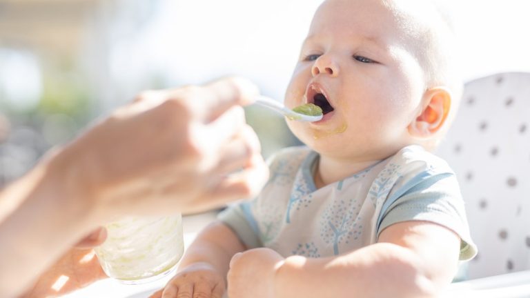 starting solid foods for your baby
