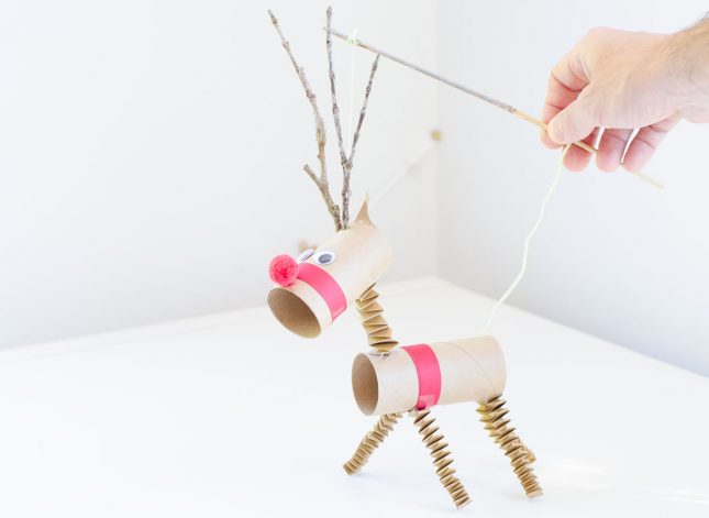 reindeer_marionette